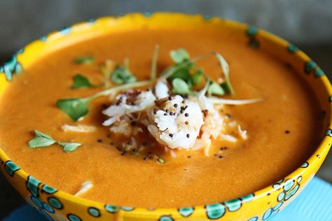 Spicy Tomato Crab Soup Lost Kitchen, Chicken Soups, Food Prepping, Crab Soup, Spicy Soup, Blue Plate, Savory Soups, Mustard Seeds, Think Food