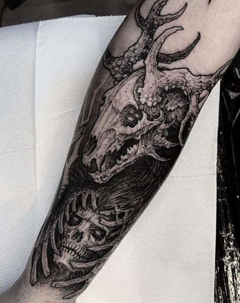 Leshy Tattoo, Dark Skull Tattoo Design, Dark Tattoo Designs, Eldritch Tattoo, Dark Tattoo Ideas, Apocalypse Tattoo, Cthulhu Tattoo, Dark Mark Tattoos, Gotik Tattoo