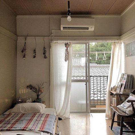 Japanese Apartment, Japanese Bedroom, Japanese Room, Minimalist Room, Aesthetic Rooms, Small Room Bedroom, Cozy Room, Small Room, Apartment Room