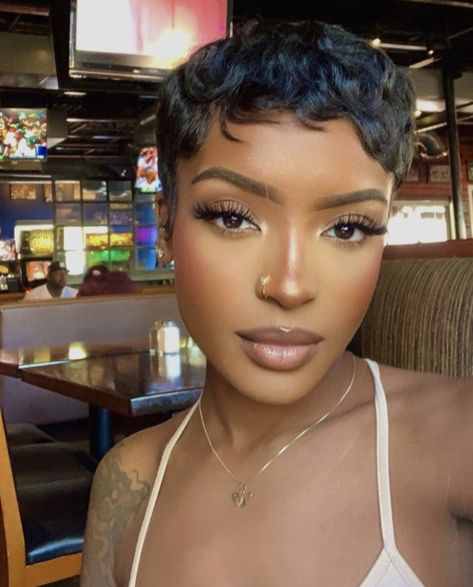 Short Lace Front Wigs Pixie, Pixie Cut Shaved Sides Black Women, Molded Pixie Black Women, Pixie Cut Sew In Black Women, Black Woman Pixie Cuts, Rihanna Pixie Haircut, Short Pixie Wigs For Black Women, Black Woman Pixie Hairstyles, Hair Apprenticeship