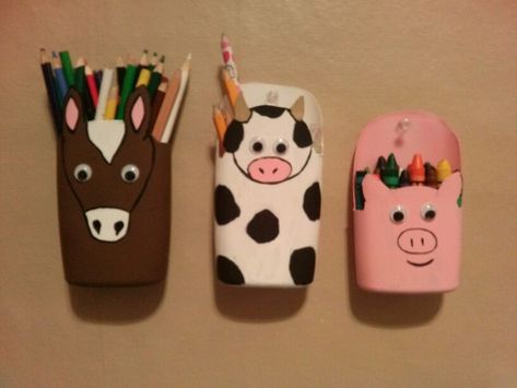 Diy Shampoo Bottle Kids Art Containers Shampoo Bottle Crafts, Shampoo Bottle Diy, Art Containers, Bottles Craft, Upcycle Crafts Diy, Pig Crafts, Diy Plastic Bottle, Diy Shampoo, Shampoo Bottles