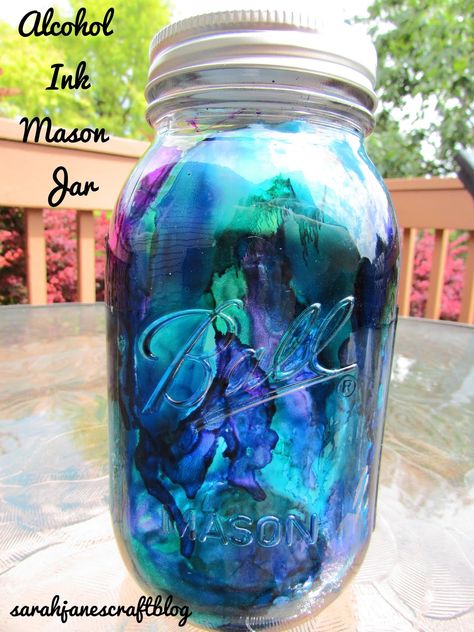 Craft blog exploring quick, easy, and inexpensive crafts and DIYs. Diy Projects That Sell Well, Tinted Mason Jars, Inking Techniques, Jar Decorations, Mason Jar Art, Alcohol Ink Glass, Paint Pours, Painting Glass Jars, Ink Techniques