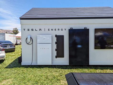 Tesla Battery, Tesla Powerwall, Power Wall, Solar Roof, Power Outage, Energy Storage, Use Case, Guest Posting, Storage System