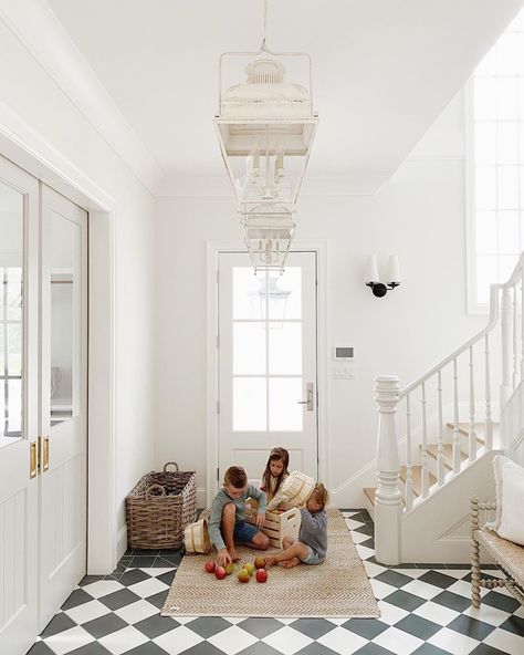 Monika Hibbs on Instagram: “Apples form our orchard & Blake thinks it’s baseball season throwing them across the room. Apple sauce it is then! 🍎 ⚾️ #September…” Monika Hibbs Home, Laundry Craft Rooms, Foyer Stairs, Monika Hibbs, Laundry Room/mud Room, Entryway Table Decor, Entry Decor, Entry Ways, Apple Sauce