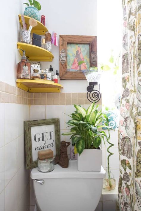 Bathroom On A Budget, Copper Cup, Organize Your Bathroom, Recessed Medicine Cabinet, Eclectic Bathroom, Diy Bathroom Storage, Bathroom Red, Bohemian Eclectic, Sea Shell Decor