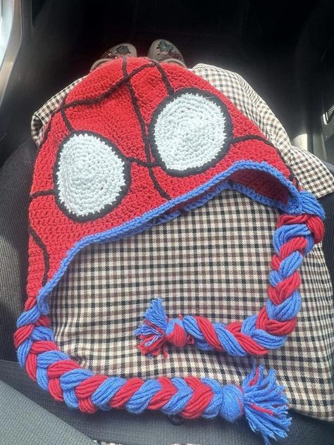 Crochet Mayday Beanie, Crochet Practice, Crochet Projects, Spiderman, Knitting, Crochet, Quick Saves