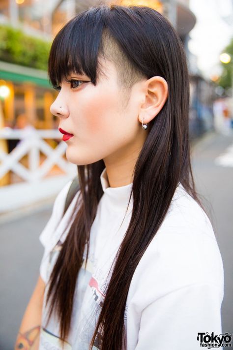 Harajuku Haircut, Shaved Sides With Bangs, Anime Haircuts Women, Pompompurin Plush, Long Mohawk, Hair Stages, Anime Haircut, Undercut Hairstyles Women, Kawaii Hair