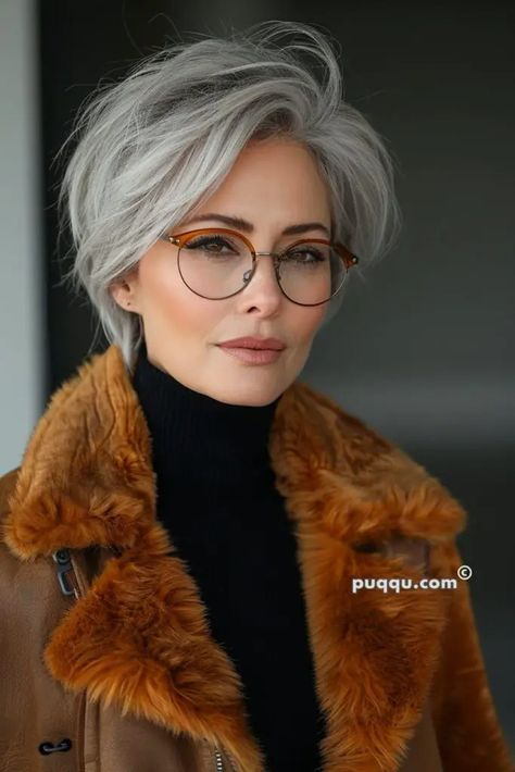 Stunning Pixie Haircuts to Rock Your Gray Hair - Puqqu Short Gray Hair With Glasses, Women With Silver Hair, Colors For Grey Hair, Ash Grey Short Hair, Long Pixie Gray Hair, Short Hair Gray, Gray Hair Short Styles, Grey Long Pixie Haircut, Short Hair Grey