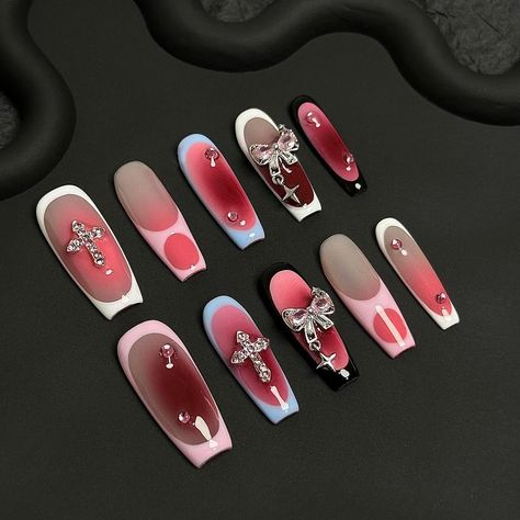 How would you choose among these 4 nail styles? #pressonnails #nails #nailsofinstagram #nailsnailsnails #nailart #y2k #y2knailart #y2knails #fyp #gafanail #summernails Fall Y2k Nails, Uñas Y2k, Badass Nails, Y2k Nail, Handmade Nails, Style Nails, Y2k Nails, Glamorous Nails, Nail Styles