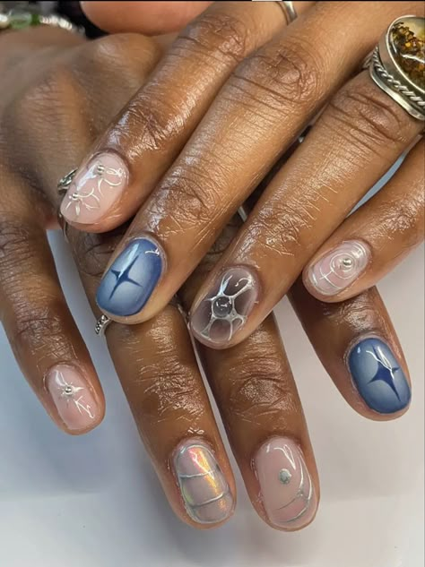 Gel Designs On Natural Nails Short, Short Mens Nails, Star Nails For Men, Nails Inspiration For Men, Short Nail Funky Designs, Daniel Caesar Inspired Nails, Cool Mens Nails, Indie Short Nails, Men Gel Manicure