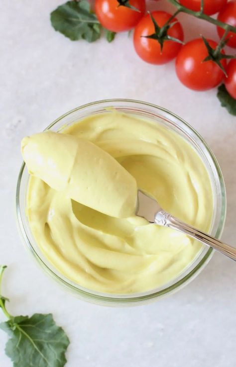 Vegan Mayo Recipe • Veggie Society Tofu Dip, Vegan Mayo Recipe, Tofu Mayo, Silken Tofu Recipes, Vegan Carbonara, Veggie Society, Gremolata Recipe, Yogurt Ranch Dressing, Mayo Recipe