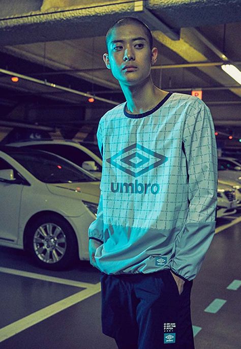 Umbro Outfit, Merchandise Photography, Statement Clothing Pieces, Back At It Again, Statement Outfit, Clothing Pieces, The Pitch, Vintage Jerseys, The Drop