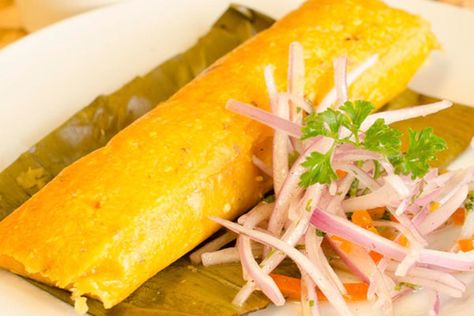 Tamales Recipe, South American Recipes, Tamale Recipe, Peruvian Cuisine, Mexican Dish, Taco Sauce, Peruvian Recipes, Puerto Rican Recipes, Spicy Sauce