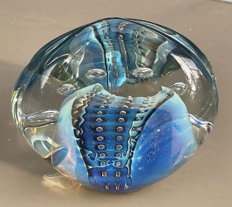 LARGE ART GLASS Sculptural Paperweight by Robert Eickholt 1997 £179.30 - PicClick UK Crystal Paperweight, Art Glass Paperweight, Glass Paperweights, Paperweights, Large Art, Paper Weights, Art Glass, Apples, Sculpture Art