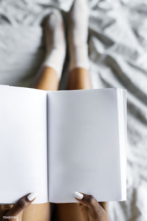 Aerial view of woman holding blank diary | free image by rawpixel.com Eco Minimalism, Autumn Journal, Diary Free, Stay Creative, Story Insta, Page Background, Flower Background, Template Instagram, Graphic Design Software