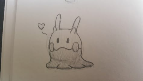 Goomy Pokemon Tattoo, Pokemon Drawings Sketches, Pokémon Sketches, Goomy Pokemon, Pokemon Doodles, Wooper Pokemon, Fan Card, Medieval Tattoo, Pokemon Sketch