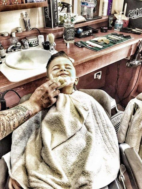 White Rabbit Aesthetic, Garage Barbershop, Kids Barber Shop, Barber Memes, Barber Interior, Barber Shop Pictures, Shave Beard, Classic Barber Shop, Kids Barber