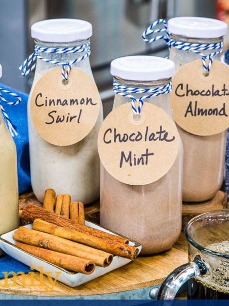 Healthy homemade coffee creamers made with Cinnamon and Chocolate #weelicious #creamers #homemade Powder Creamer Recipes, Creamer Homemade, Homemade Creamer, Flavored Creamer, Diy Coffee Creamer, Homemade Condensed Milk, Powder Coffee Creamer, Flavored Coffee Creamer, Homemade Coffee Creamer