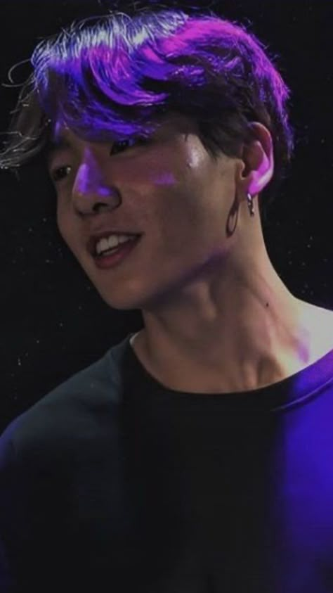 Jungkook Neck, Jungkook Birthday, Bts Jungkook Birthday, Bts Book, Stage Outfits, Bts Jungkook, Jeon Jungkook, Balenciaga, Bts