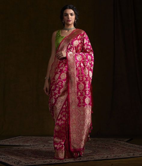 Rani Pink Banarasi Saree, Pink Banarasi Saree, Banaras Sarees, Rani Pink, Brocade Blouses, Katan Silk, Gold Fashion Necklace, Banarasi Saree, Purple Fabric