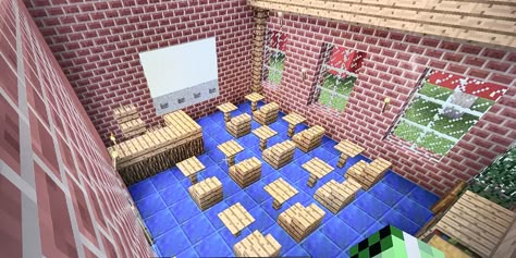 Minecraft Classroom Ideas, Classroom Minecraft, Minecraft Highschool, Minecraft Classroom, Minecraft Town Ideas, Minecraft Town, Minecraft School, Minecraft Challenges, Minecraft Idea