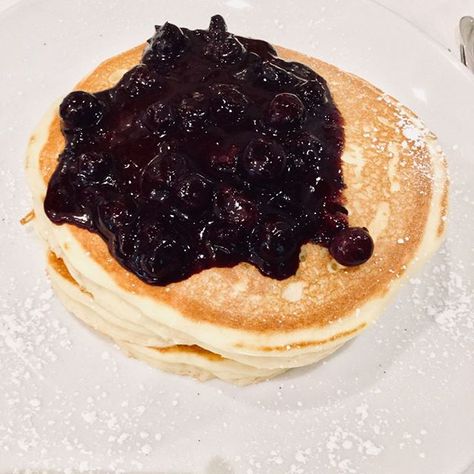 Blueberry pancakes drenched in maple syrup (afterwards!) . . . #food #foodphotography #foodies #feedfeed #foodpic #foodblogger #foods #delish #eating #fresh #hungry #nomnom #foodpics #foodlover #yum #tasty #healthyfood #foodgasm #homemade #foodblog #cooki Fitness Cake, Eating Fresh, Fire Food, Blueberry Pancakes, Food Wallpaper, His Secret Obsession, Food Is Fuel, Secret Obsession, Cafe Food