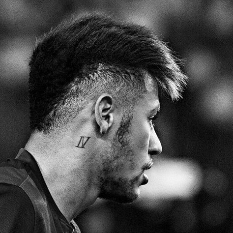 Neymar Hairstyle, Love You Babe, Good Soccer Players, Soccer Funny, World Cup 2014, Neymar Jr, Best Player, Old Pictures, Soccer Players