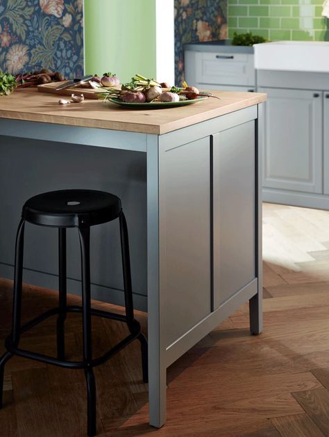 Moveable Kitchen Island, Portable Kitchen Island, Kitchen Island Trolley, Grey Kitchen Island, Ikea Kitchen Island, Rustic Country Kitchens, Country Kitchen Designs, Portable Kitchen, Modern Kitchen Island