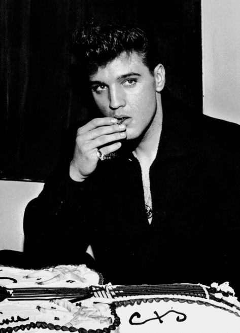 Sean Leonard, Elvis Presley Images, Young Elvis, Elvis Presley Pictures, Elvis And Priscilla, Elvis Presley Photos, Lisa Marie Presley, Austin Butler, March 7