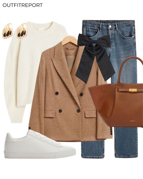 The Alexandria curated on LTK Brown Bag Outfit, Bag Outfit Ideas, Outfit Trabajo, Preppy Chic Outfits, Flare Jeans Outfit, Saturday Outfit, Spring Summer Capsule Wardrobe, Fall Blazer, Friday Outfit