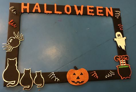 Halloween Frames Diy, Halloween Photo Frames, Halloween Picture Frames, Halloween Maze, Halloween Frames, Diy Crafts For Kids Easy, Halloween 2, Halloween Photos, Halloween 2024