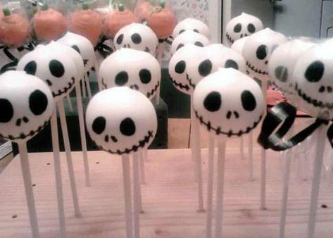 Cake Pops Christmas, Halloween Platter, Halloween Deserts, Halloween Cake Pops, Christmas Cake Pops, Hot Halloween Outfits, Wedding Cake Recipe, Marshmallow Pops, Valentine Cake