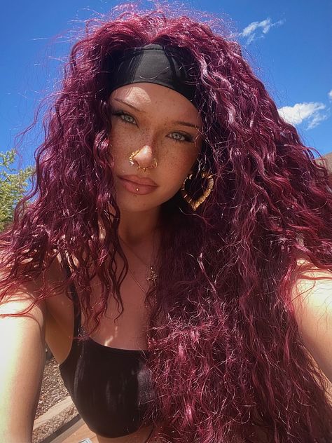 Red Hair With Red Eyebrows, Deep Cherry Red Hair Curly, Red Curly Hair Styles, Plum Red Curly Hair, Red Cherry Hair Curly, Wine Curly Hair, Cherry Cola Hair Color On Curly Hair, Wavy Burgundy Hair, Red Hair Mixed Girl