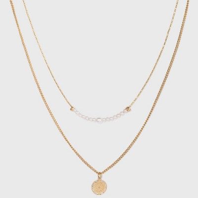 Layered necklaces gold