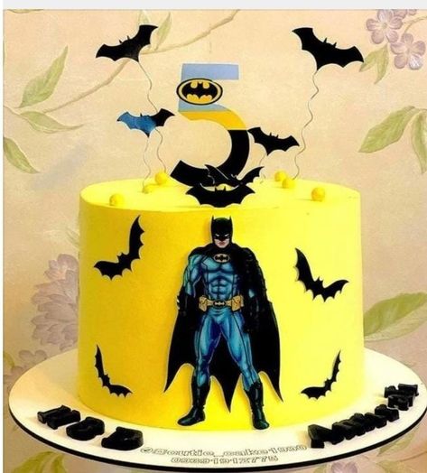 Batman Theme Cake, Batman Pasta, Dolphin Birthday Cakes, Superhero Birthday Party Decorations, Batman Party Decorations, Batman Cake Topper, Batman Birthday Cakes, Paw Party, Batman Cake