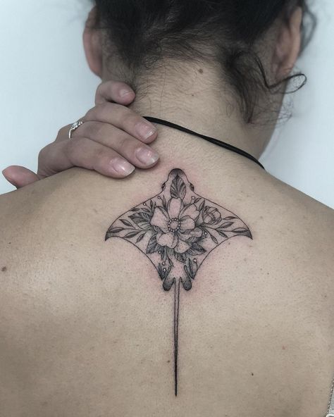 All Posts • Instagram Stingray Tattoo, Artwork Tattoo, Single Needle Tattoo, Fine Line Tattoos, First Tattoo, Stingray, Flower Tattoo, Pie, Tattoos