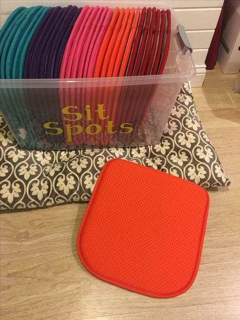 Sit Spots for my little readers. Sit Spots Classroom, Sit Spots, Teacher Things, Preschool Ideas, Teaching Reading, Teaching Tools, Classroom Organization, Reading Nook, Teacher Life