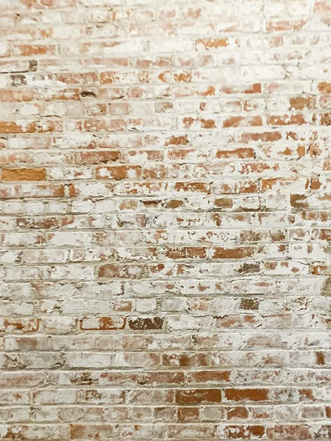 German White Wash Brick, Antique Brick Wall Interior, German Smear Brick Interior Wall, Diy German Smear Brick Exterior, Overgrouted Brick Exterior, Over Grouted Brick Exterior, German Schmere Brick Exterior, German Schmear Backsplash Kitchen, German Interior Design Traditional