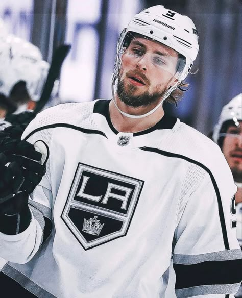 Adrian Kempe Hockey, Hockey Guy Aesthetic, Adrian Kempe, Hockey Men, Hot Hockey Players Nhl, Hockey Guys, La Kings Hockey, Nhl Hockey Players, Kings Hockey