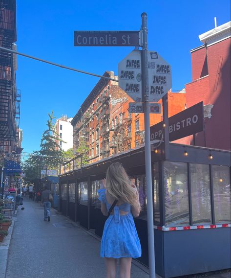 Taylor Swift New York Aesthetic, Cornelia Street Taylor Swift, Taylor Swift New York, Cornelia Street, Dream Feed, Summer Abroad, Nyc Spring, Nyc Photos, Taylor Swif