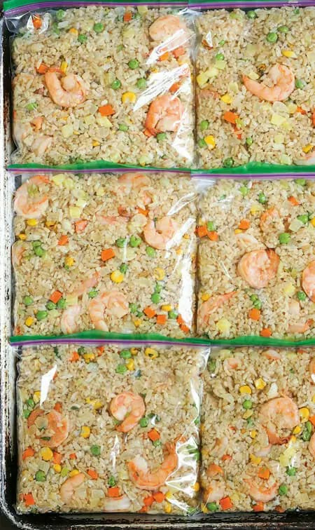 Make Ahead Freezer Meals For Your Busy Family Freezer Fried Rice, Freezer Friendly Side Dishes, Freezer Lunches For Work, Freezer Side Dishes, Pioneer Woman Freezer Meals, Simple Freezer Meals, Make Ahead Side Dishes, Freezer Prep, Elegant Dishes