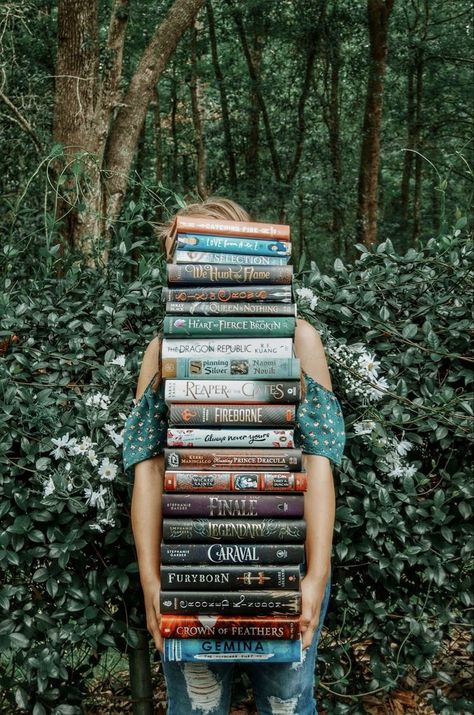 Aesthetic Stack Of Books, Book Stack Photography, Outdoor Book Photography, Books Stacked Aesthetic, Stacked Books Aesthetic, People Reading Books Aesthetic, Stacks Of Books Aesthetic, Stack Of Books Aesthetic, Book Stacks Aesthetic