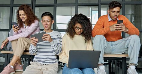 The Ultimate Parent Resource Guide For Teen Tech Use, Social Media and Safety Gen Z Technology, Academic Language, Ell Students, Feedback For Students, Virtual Learning, English Language Learners, Social Media Trends, Parent Resources, Language Learners