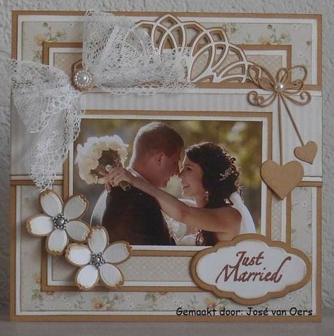 Cricut Wedding Scrapbooking Layouts, Wedding Day Scrapbook Ideas, Vintage Wedding Scrapbooking Layouts, Wedding Scrapbooking Layouts Templates, Wedding Reception Scrapbook Layouts, Wedding Scrapbook Page Ideas, Wedding Scrapbooking Layouts Ideas, Wedding Layouts Scrapbooking, Wedding Scrapbook Pages Layouts Ideas