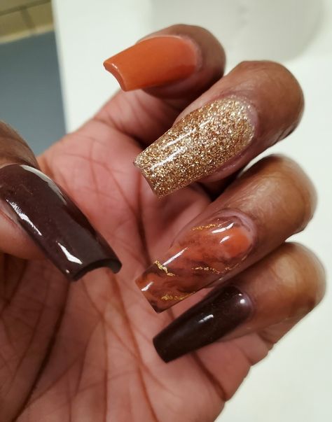 October Orange Nails, Brown And Orange Fall Nails, Fall Nails Brown And Orange, Brown And Orange Nails Design, Orange And Brown Fall Nails, Dark Fall Nails Acrylic, Fall Autumn Nail Designs, Fabulous Nails Classy, Birthday Nails Brown