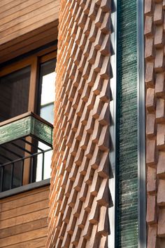 Kaveh House Renovation in Tehran / Pargar Architecture and Design Studio Contemporary Entryway, Concrete Interiors, Brick Detail, Brick Art, Brick Pattern, Brick Texture, Brick Architecture, Exposed Brick Walls, Brick Facade