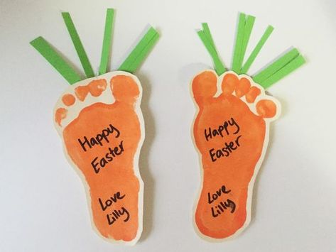 First Easter craft ideas - little carrot magnets using baby foot prints! Easter Craft Ideas, Diy Osterschmuck, Easter Crafts For Toddlers, Diy Easter Gifts, Footprint Crafts, Baby Art Projects, Footprint Art, Daycare Crafts, Easter Craft