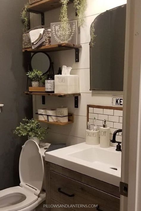 Cute and easy to decor ideas for your small bathroom. Small Half Bathroom Remodel, Small Rustic Bathroom Ideas, Small Rustic Bathroom, Half Bath Design, Small Half Bathrooms, Half Bath Decor, Rustic Bathroom Ideas, Small Half Bathroom, Farmhouse Makeover