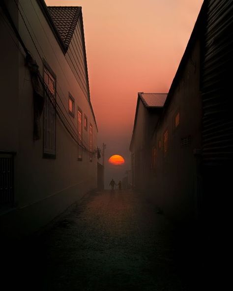 Trung Bao on Instagram: "you, me and the apocalyspe" Impending Doom, Street Film, Landscape Reference, The Apocalypse, Best Sunset, Cinematic Photography, End Of The World, Photography Art, Trending Topics