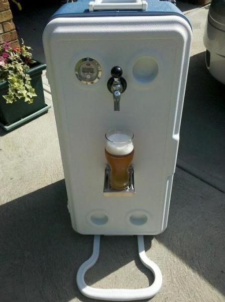 Corny Cooler Portable Kegerator - Home Brew Forums Portable Kegerator, Diy Cooler, Beer Brewing Equipment, Home Brewing Equipment, Beer Fridge, Home Brewery, Beer Dispenser, Home Brew, Home Brewing Beer